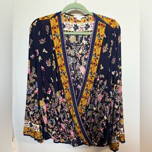 Women’s Plus Floral Butterfly Cross front shirt Navy 2X